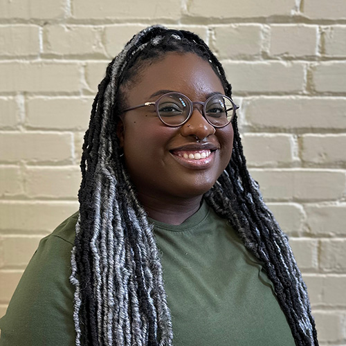 Headshot of Jasmine Baxter.